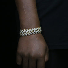 Load image into Gallery viewer, Spiked Diamond Cuban Bracelet
