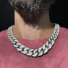 Load image into Gallery viewer, 19mm Diamond Cuban Chain
