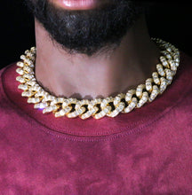 Load image into Gallery viewer, 19mm Baguette Cuban Chain
